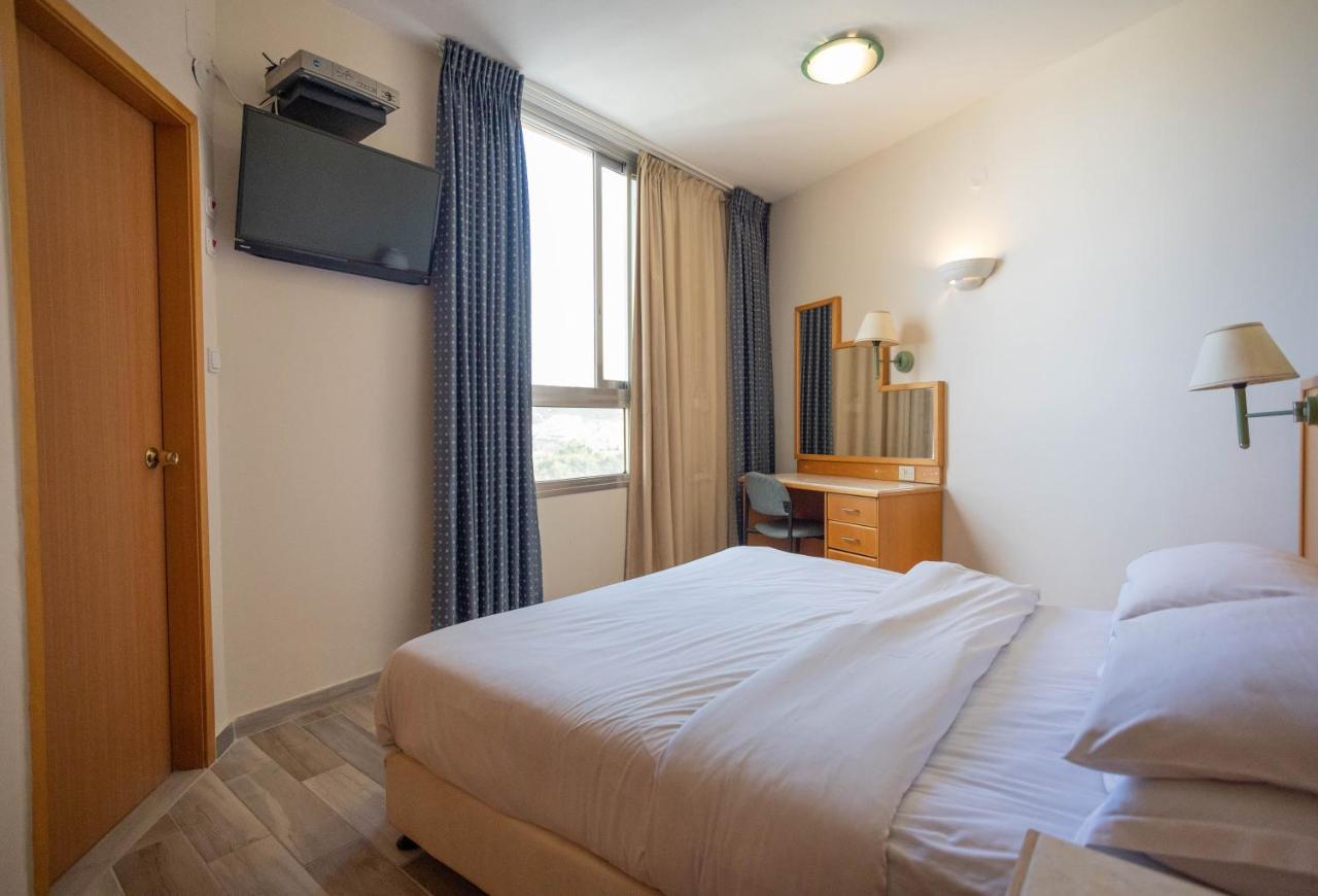 Marom Hotel Haifa Bagian luar foto
