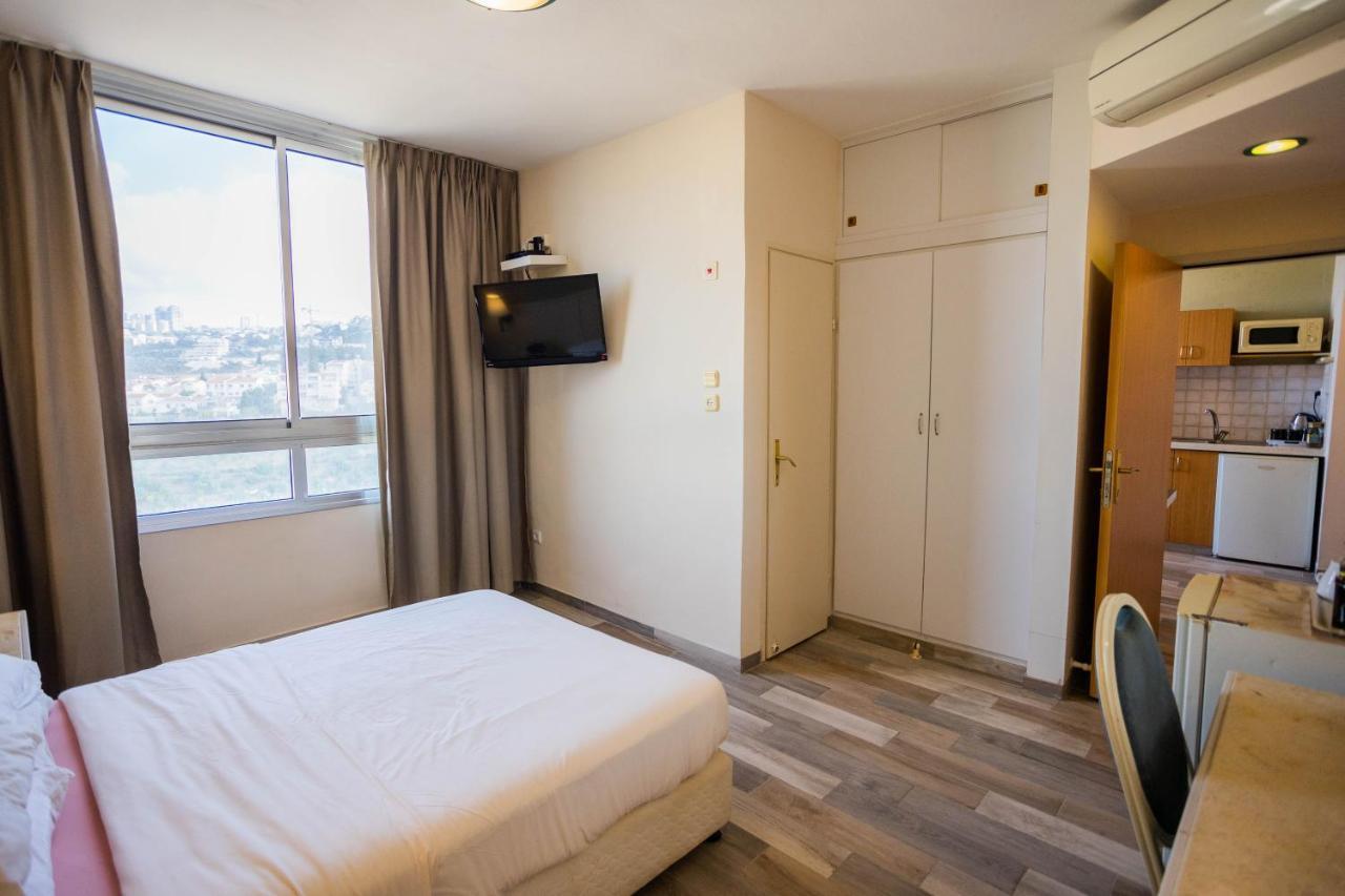 Marom Hotel Haifa Bagian luar foto