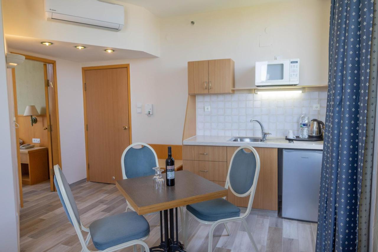 Marom Hotel Haifa Bagian luar foto