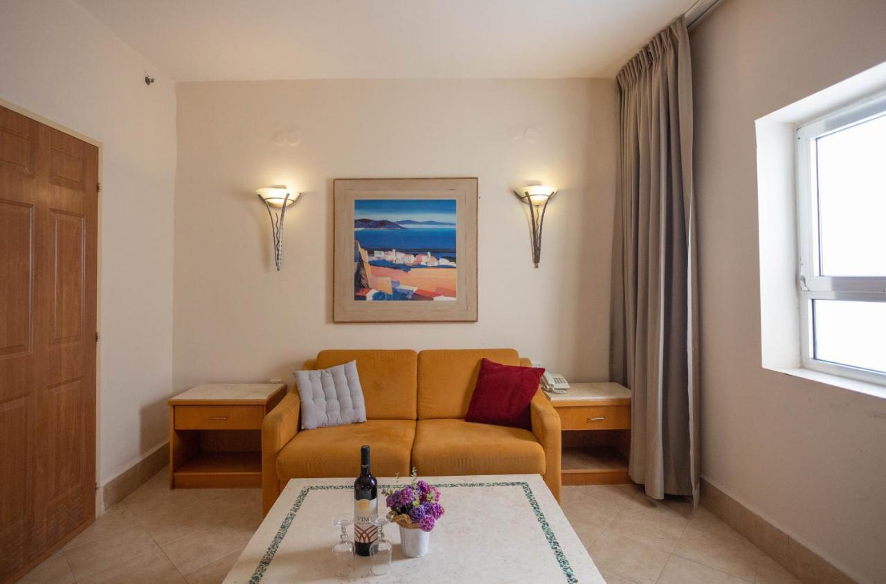 Marom Hotel Haifa Bagian luar foto