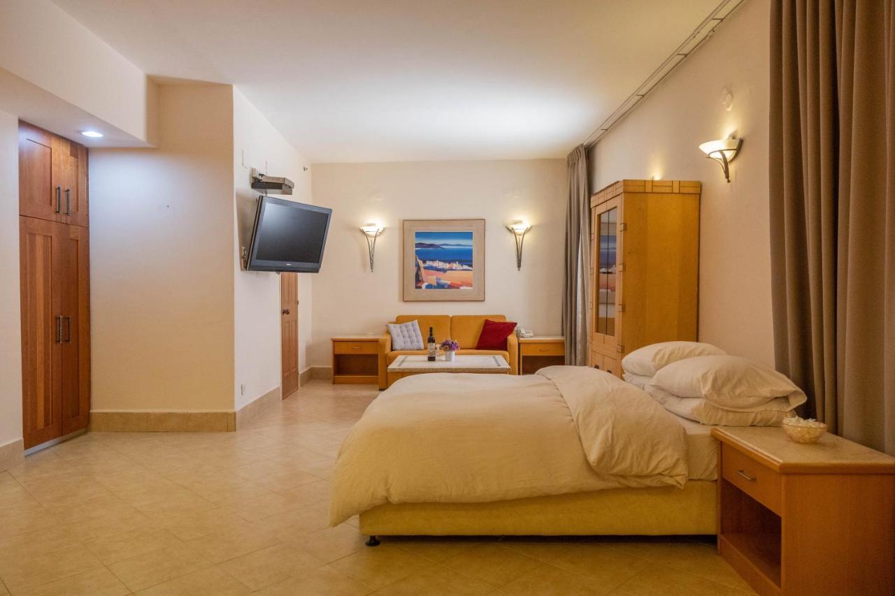 Marom Hotel Haifa Bagian luar foto