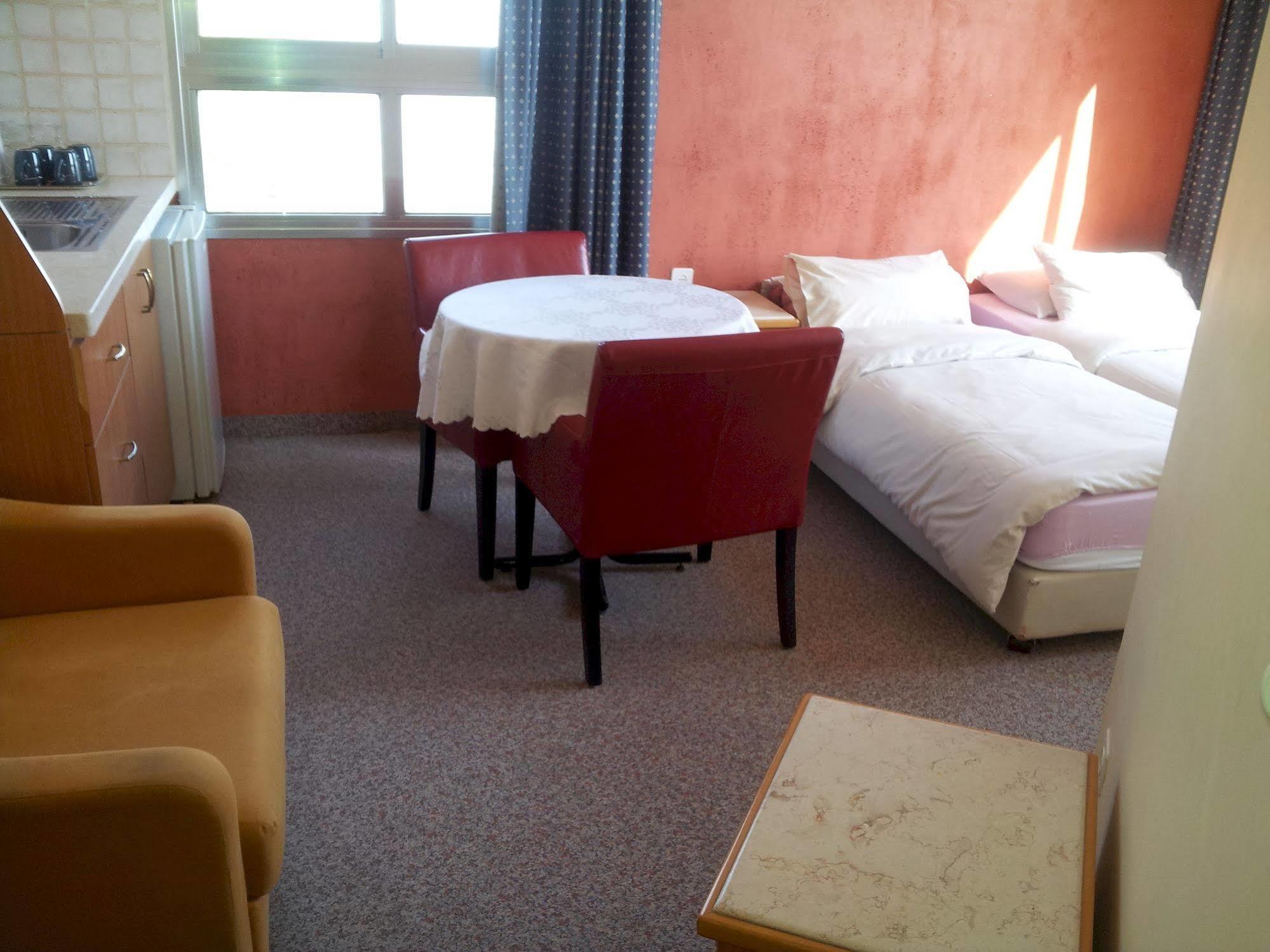 Marom Hotel Haifa Bagian luar foto